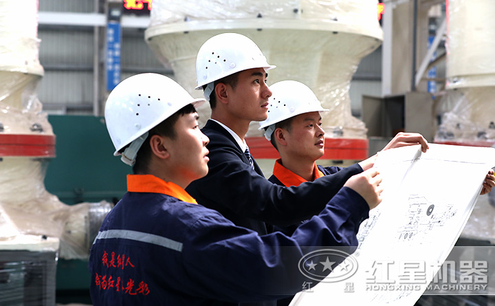 精湛技術人員現場指導設備的生產、制造
